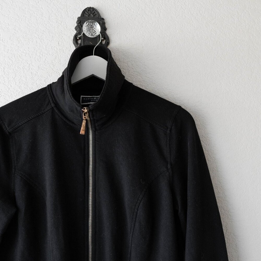 Karen Scott Size Small Black Jacket Full Zip Gold Hardware Roll Tab Sleeves - Picture 4 of 7